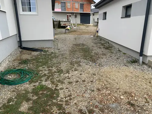 Bazenska zona od behaton ploča — realizacija SLOG (17)