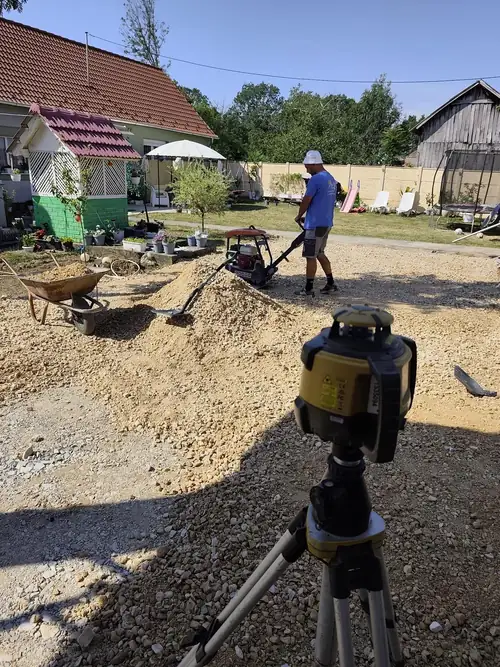 Popločana terasa sa ivičnjacima — realizacija SLOG (34)